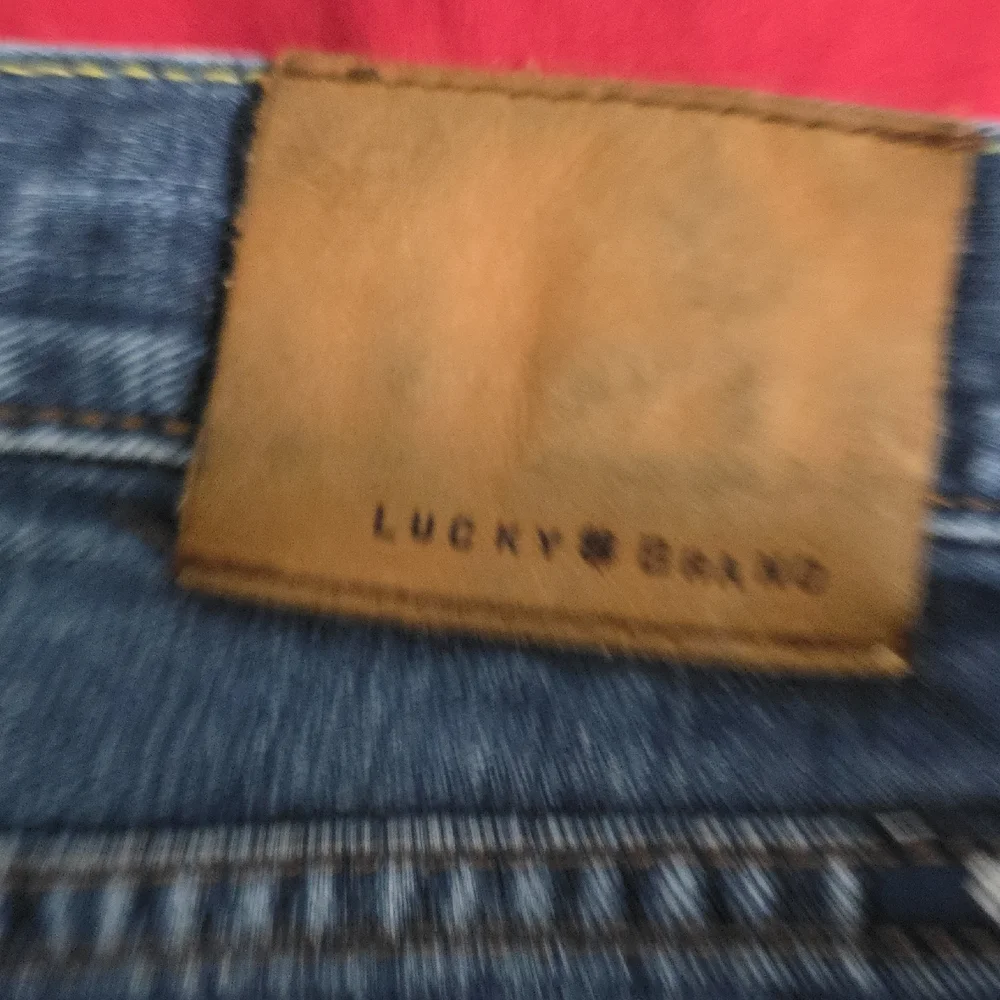 Lucky Brand Gray Jeans with Handcrafted Detail